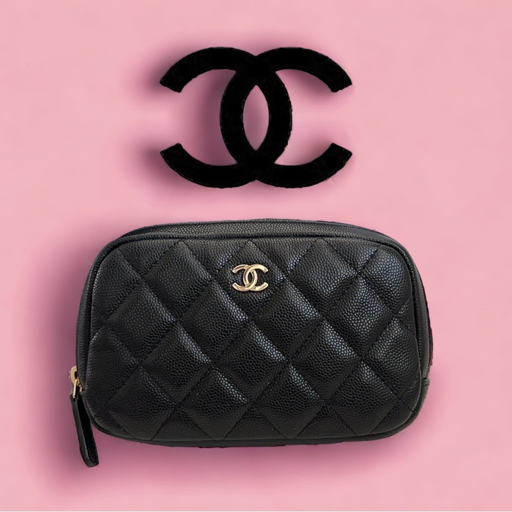 SOLD! Chanel 21S O Case Cosmetic Pouch